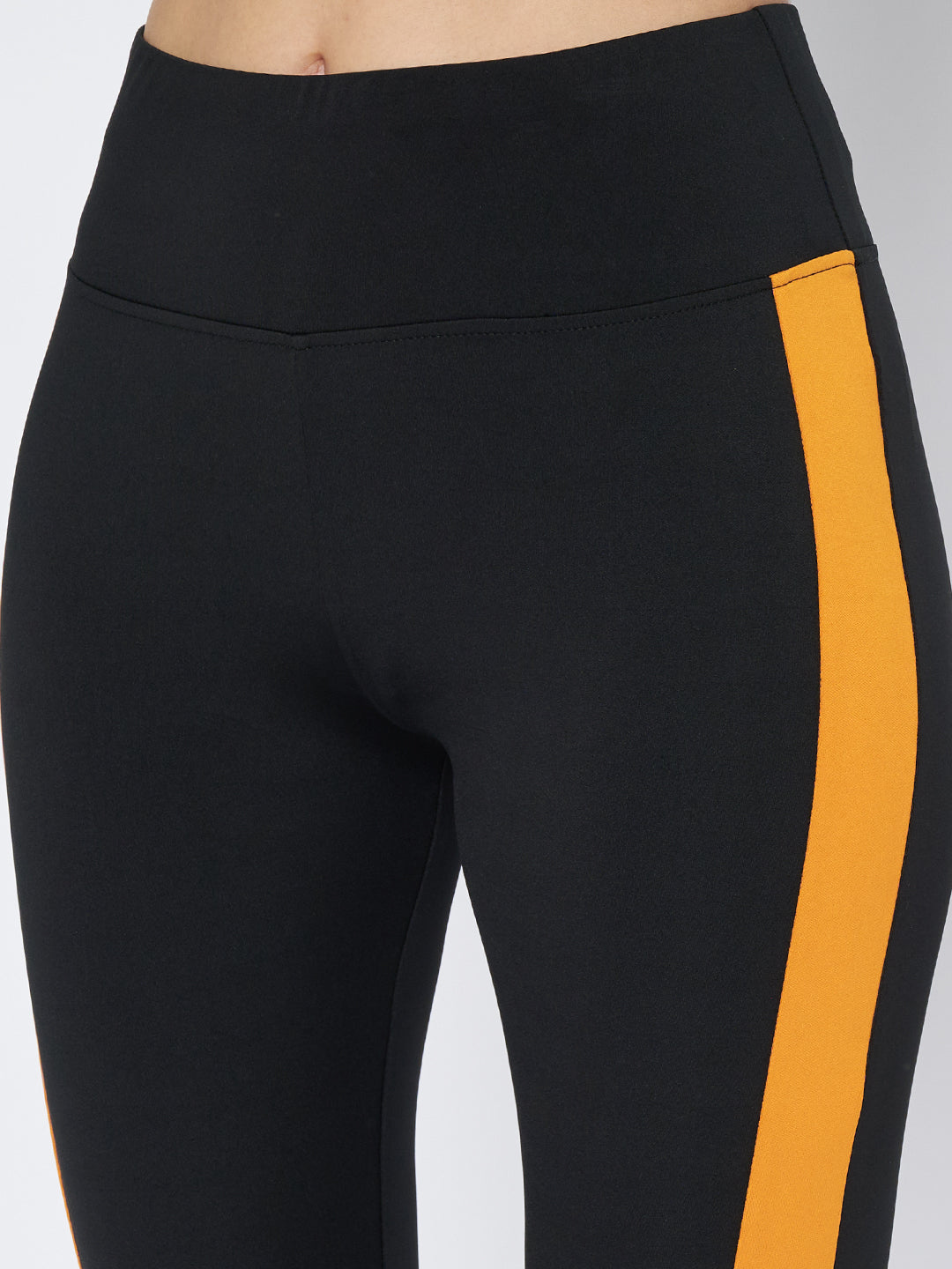 Waylene Black and Mustard Gym Tights Close-Up Showing High Waist