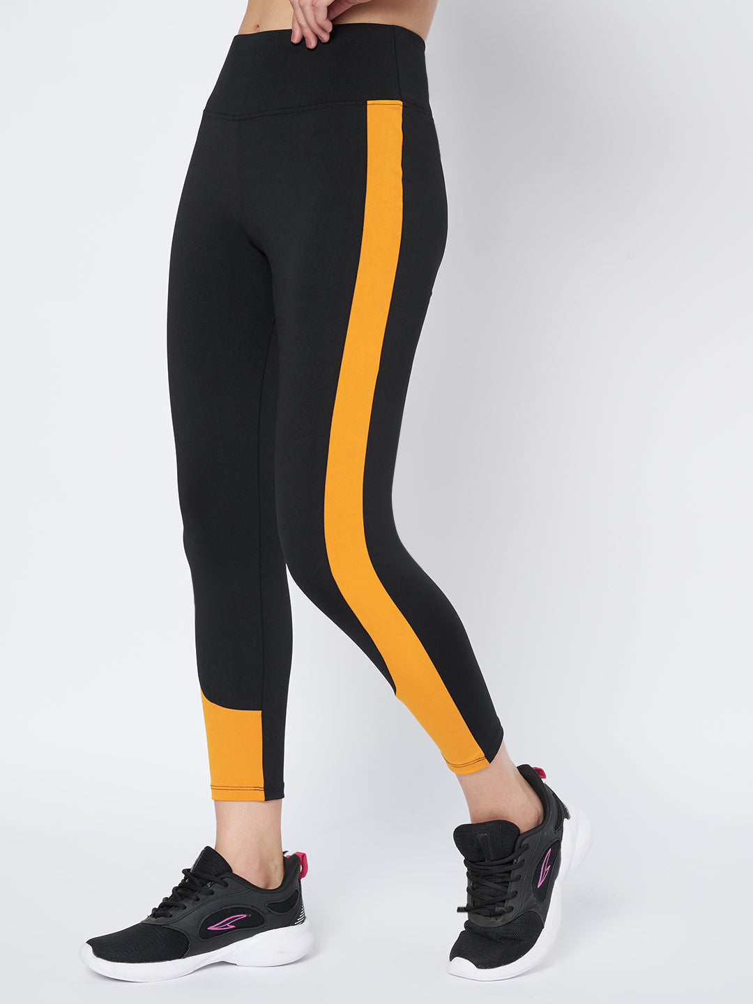 Waylene Black and Mustard Gym Tights with Ankle Length Fit